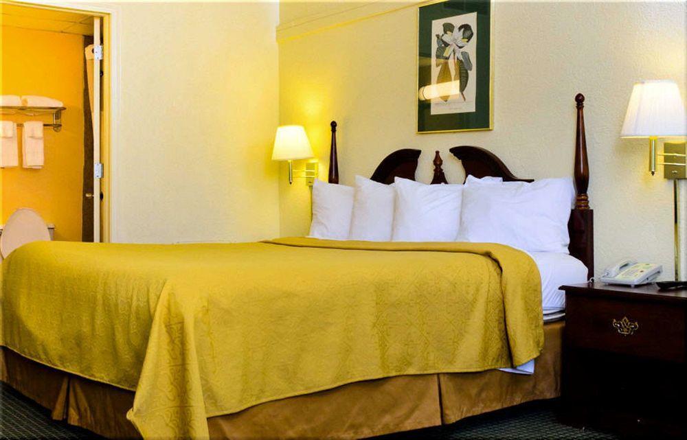 Hotel M Morgantown - Wvu Area Екстериор снимка