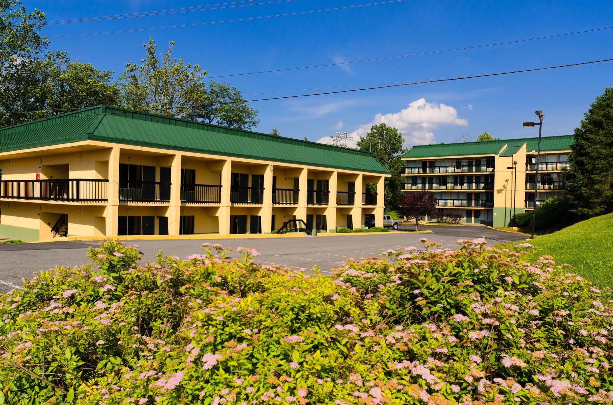 Hotel M Morgantown - Wvu Area Екстериор снимка