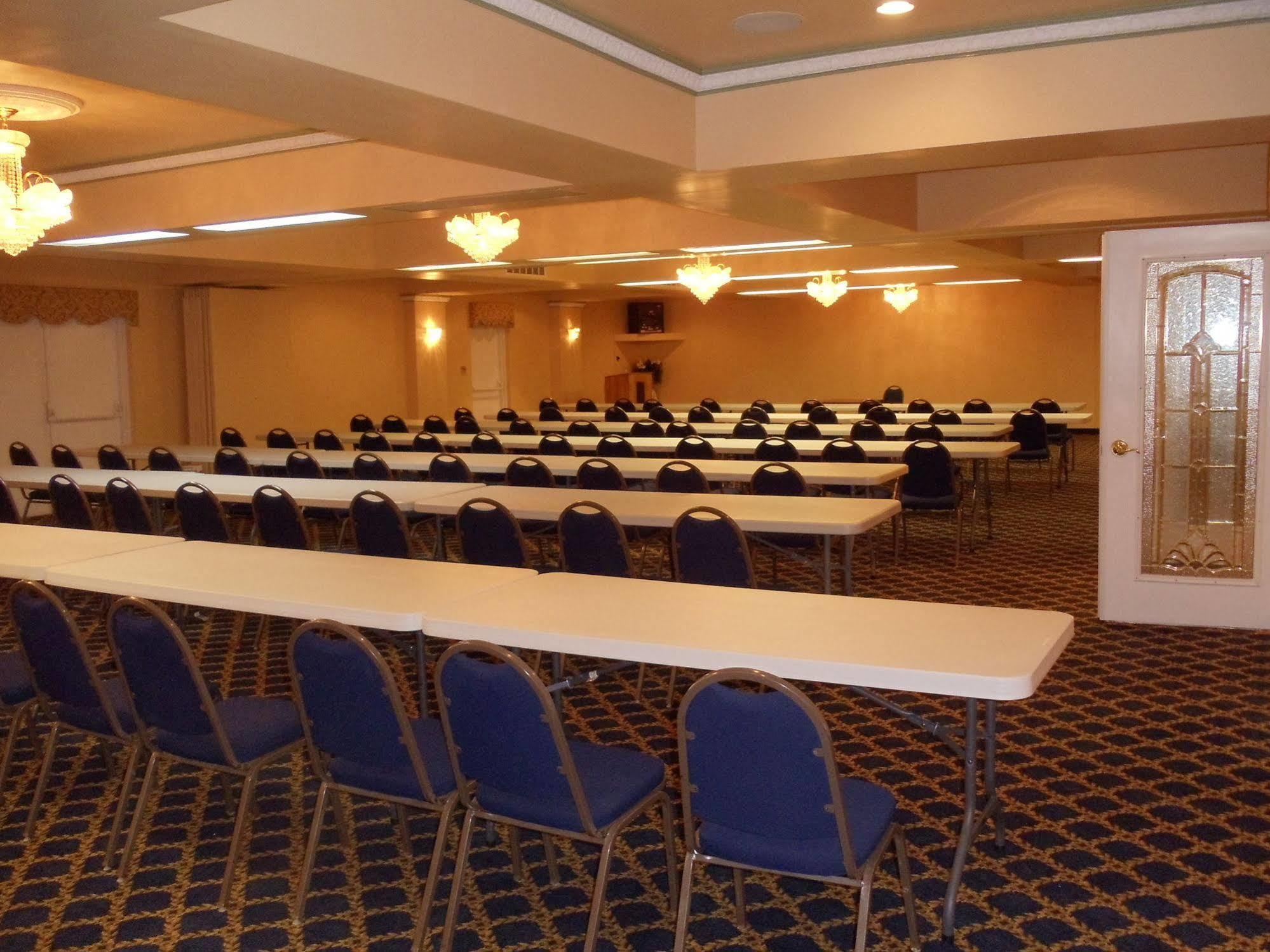 Hotel M Morgantown - Wvu Area Екстериор снимка