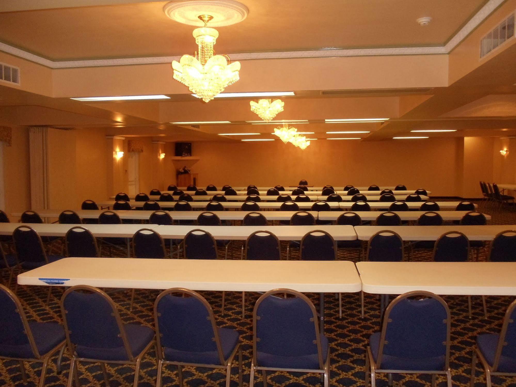 Hotel M Morgantown - Wvu Area Екстериор снимка